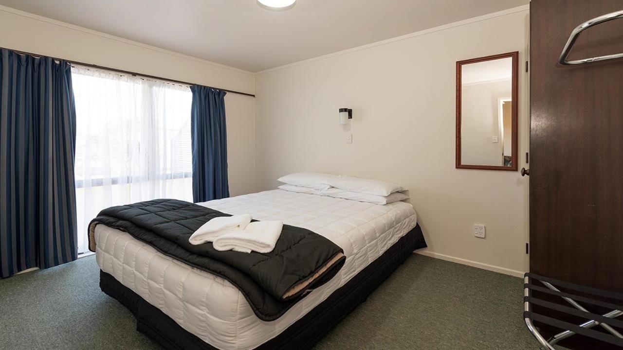 Holdens Bay Holiday Park Роторуа Экстерьер фото