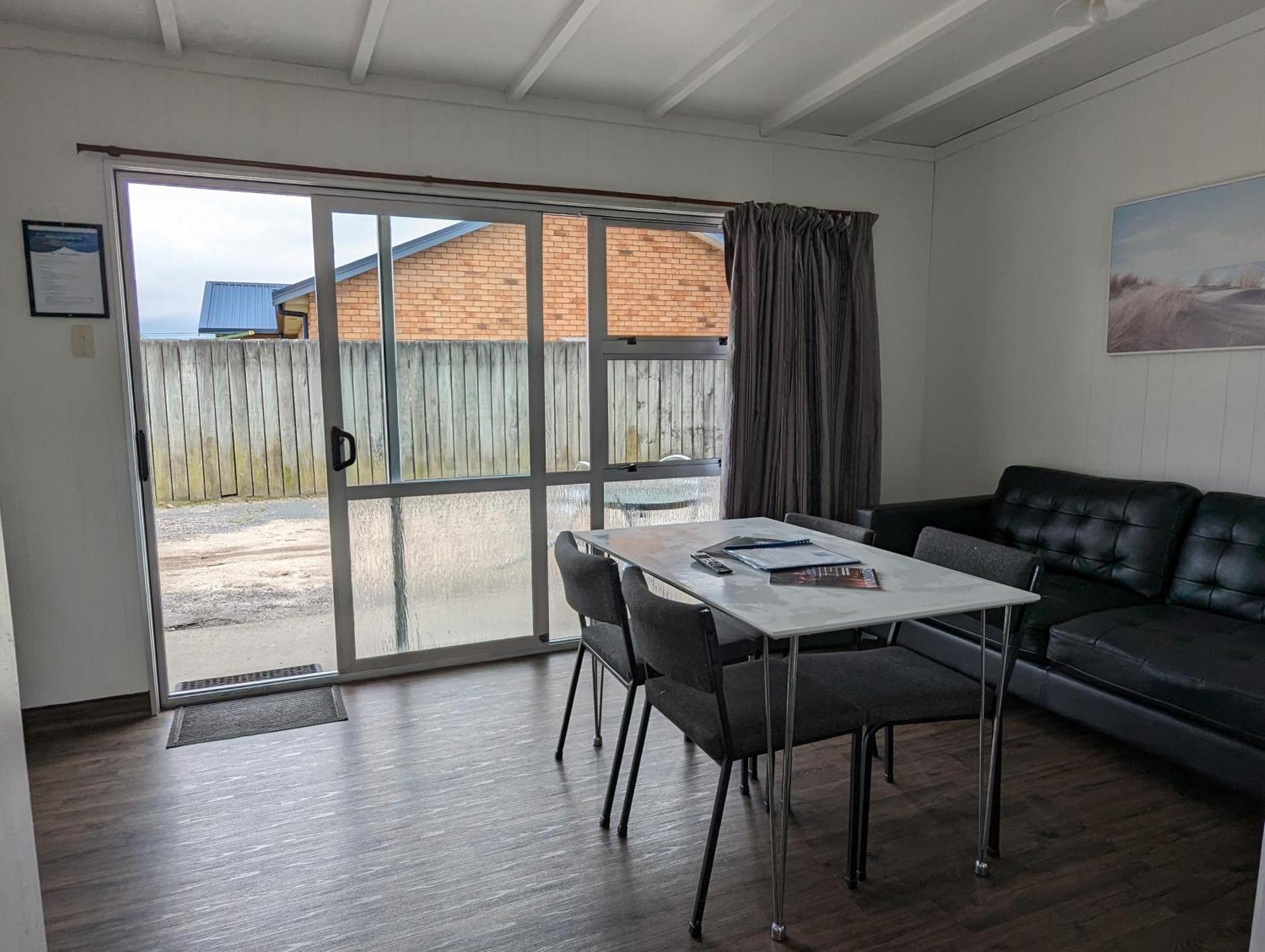 Holdens Bay Holiday Park Роторуа Экстерьер фото