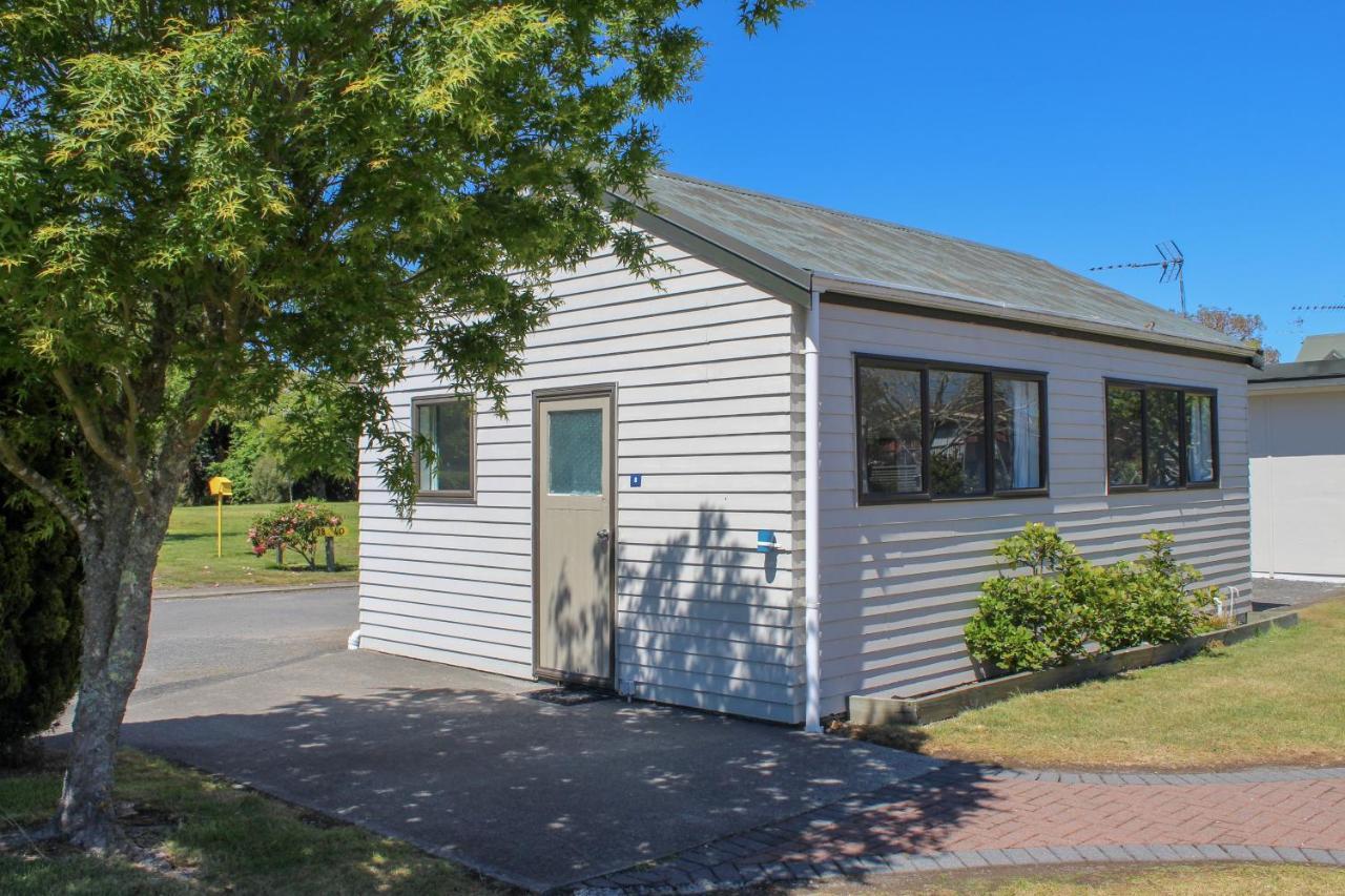 Holdens Bay Holiday Park Роторуа Экстерьер фото